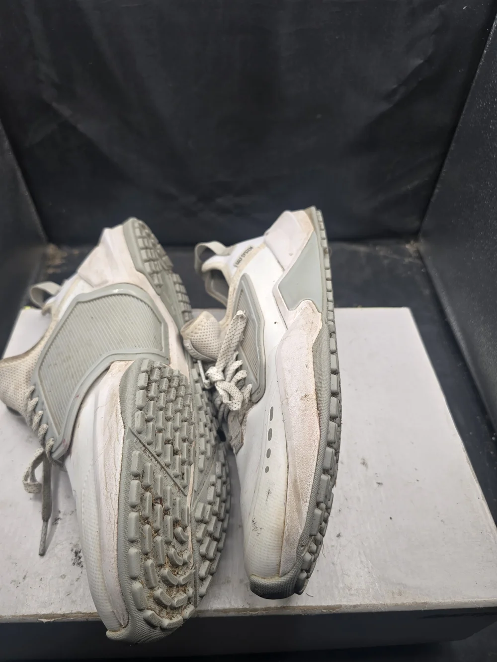 Puma Men’s Sneakers in White and Light‎ Gray